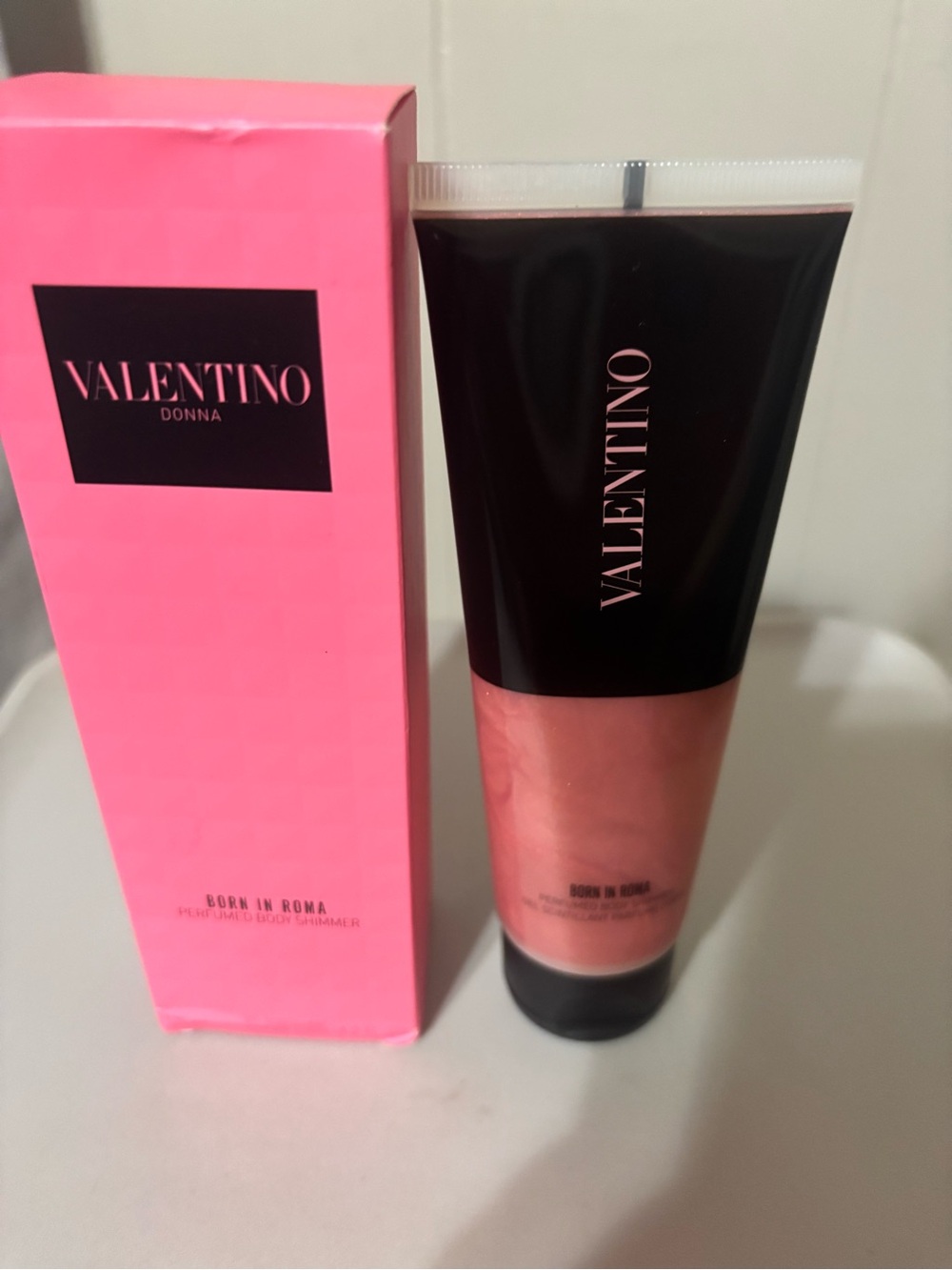 Valentino Donna Pink & Black Shimmer Body Gel